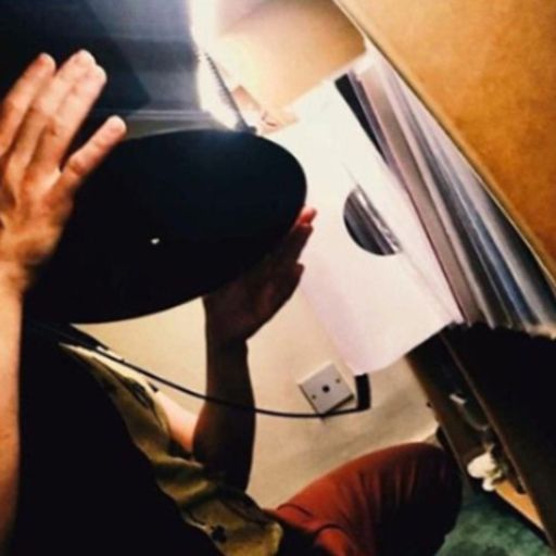 Pillwax w/ USERNOTUSER - 15.11.25