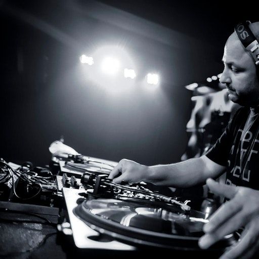 On the Floor – XDB at Blitz