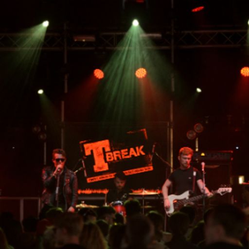 Radio Magnetic at T Break 2013: Blindfolds