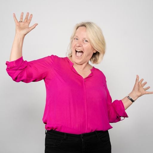 Liane Escorza, Schaumburg Films Crowdfunder (04/07/25)