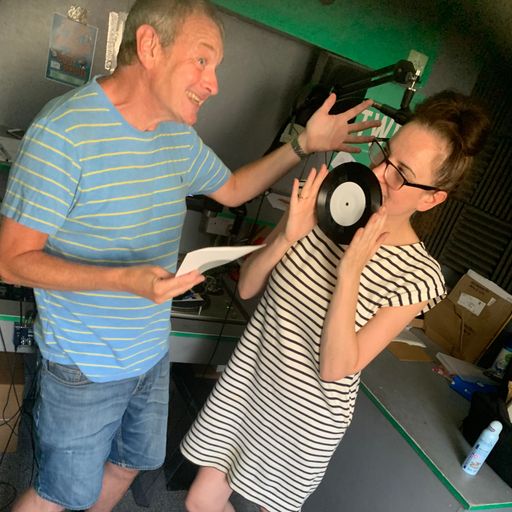 The Well Suspect Radio Show - Richard Searle & Erika Ts ~ 09.08.22