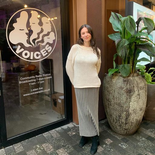 The Sweet Soul Mix w/ Carmen Lees - 16/12/25 - Voices Radio