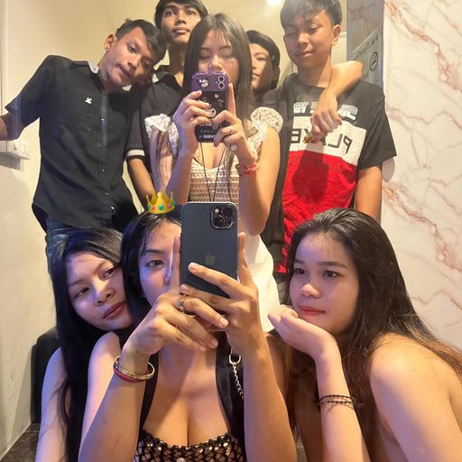 H.B.D.พลอยอ๊อยยยส์