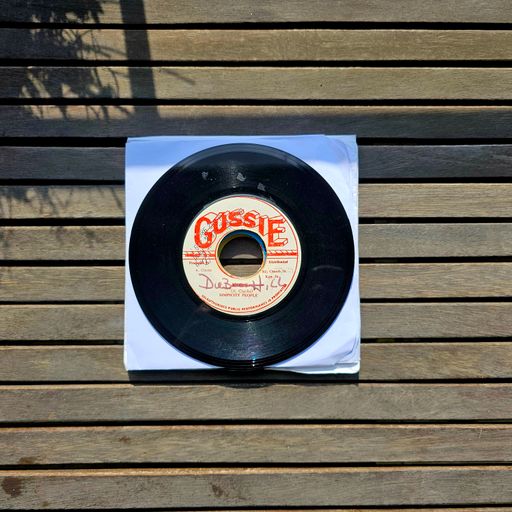 Angus Taylor - Sounds Of Freedom -  Real Roots Radio - Crispy 70s Classics Excursions - May 2 2024