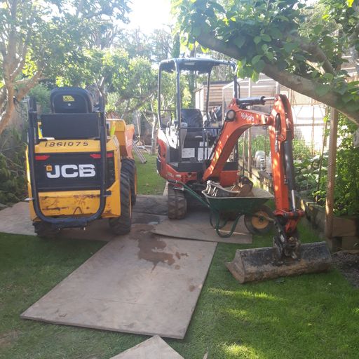 Stevie Bee Builders Breakfast (5) Andy the digger Guy
