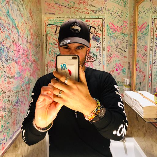 Hoxton Live x Freak Scene