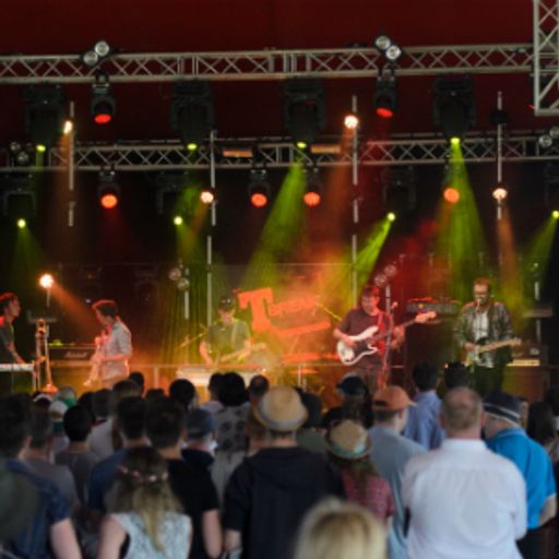 Radio Magnetic at T Break 2013: Pronto Mama