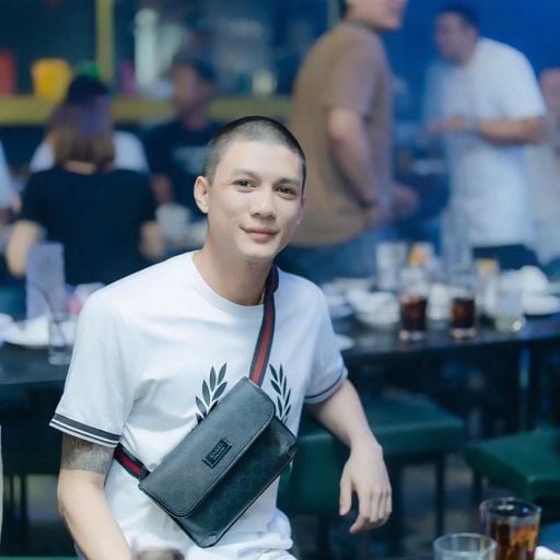 เพราะเห็นค่าจึงตามง้อเพราะรักมากจึงไม่อยากเสียเธอไป LOVE