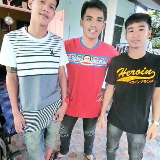 H.B.D สฟ. เมาฟรี    รู้เรื่อง  เพื่อนซี้