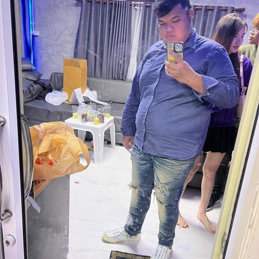 ชื่อนี้ไม่มีเสีย เฟิร์สนาธาร