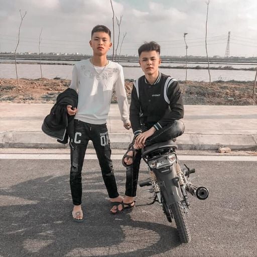 Cái Chuyện Lấy Vợ Sớm Hay Muộn Nó Đéo Quan Trọng Các Ông ạ ( Độ Mixi ) - Công Machiko