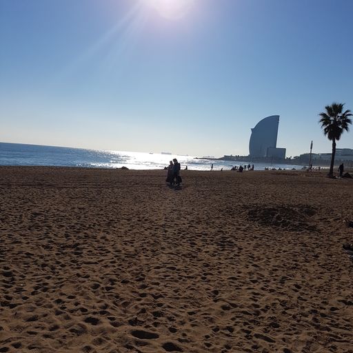 Housey tech Xmas tunes with a few classics