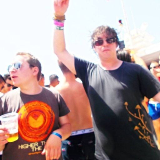 Chillout Summer Vibes on Fiesta95fm