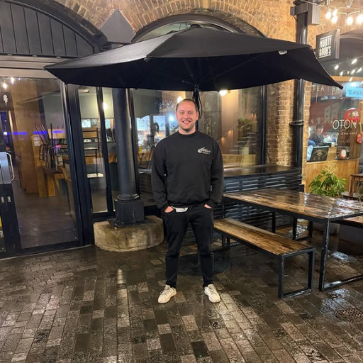 Goth Hour w/ Matt Howard - 21/12/25 [Voices Radio]