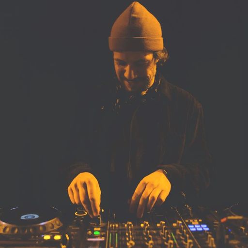 Anders Sicre // 08-09-22