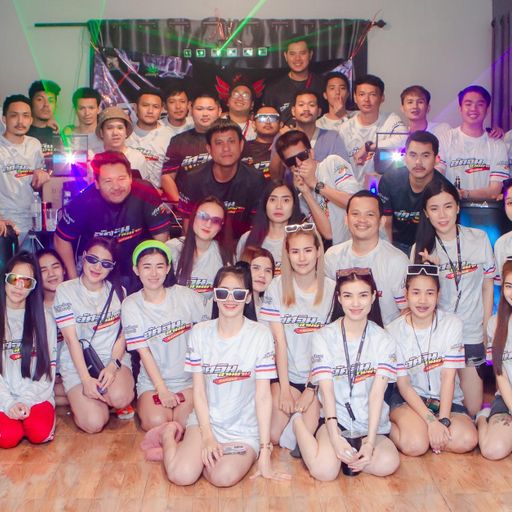 อัศวินสามย่าน