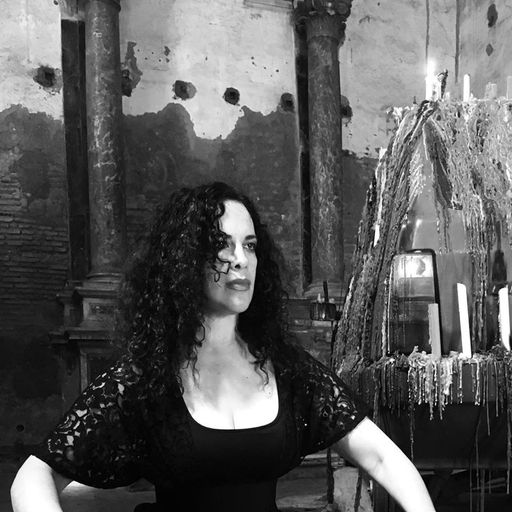 A Bit of Everything with multi media Artist Alexis Karl. 31/10/2017