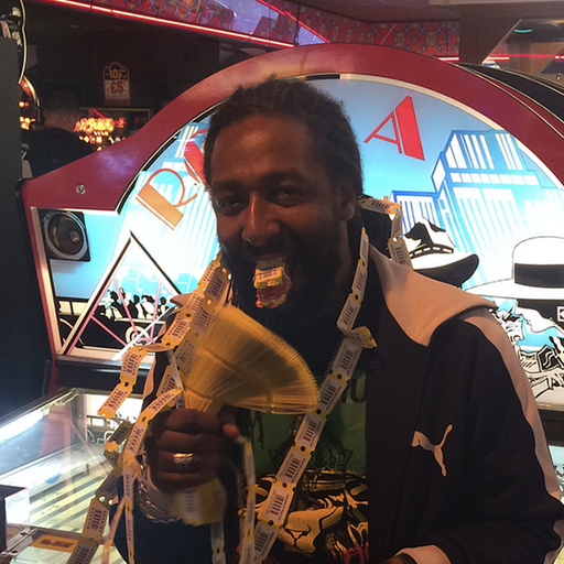 Krisp Biscuits Radio Show: Mikey D.O.N. // 09-10-21