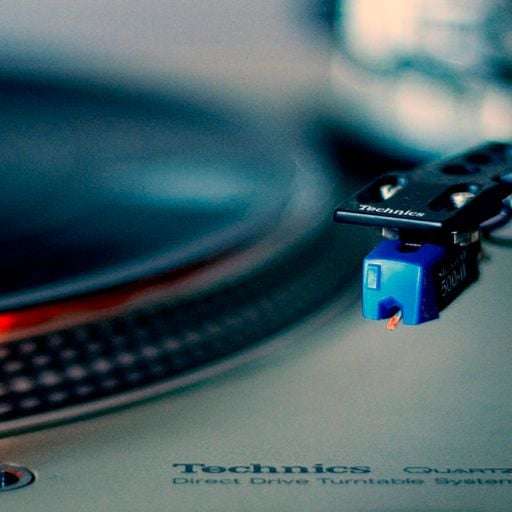 Wavin' & Smilin' (Sweet Soul AOR mix)