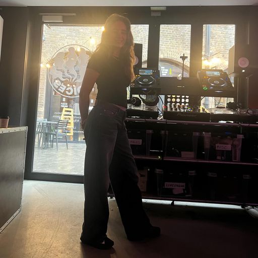 Savvy Selections w/ Ang - 10/09/24 - Voices Radio