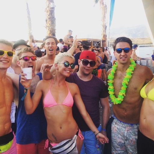 Monday with Danni Menzies