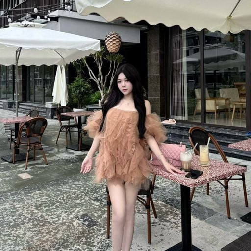 NST NHẠC SÀN BAY PHÒNG PHÒNG PHÊ NHẤT 2025 - EM CÓ CÂY BÚT NHƯNG KHÔNG DÙNG VẼ HOA REMIX TIKTOK