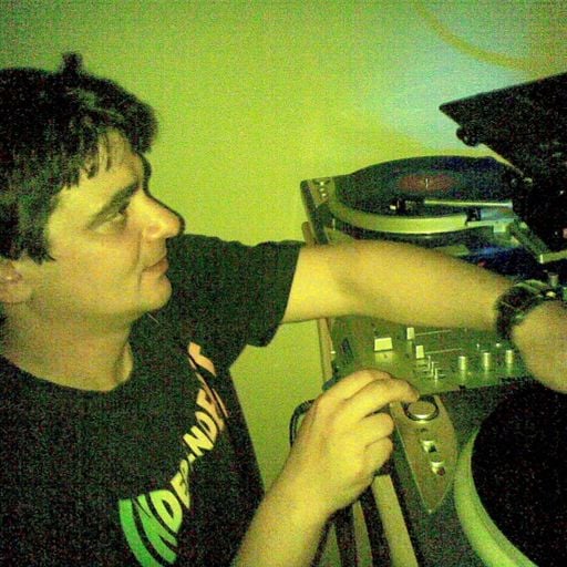 Dj-Sinister - Deep Down Under Show - Live Mix for Futuredrumz Radio-11-06-2018