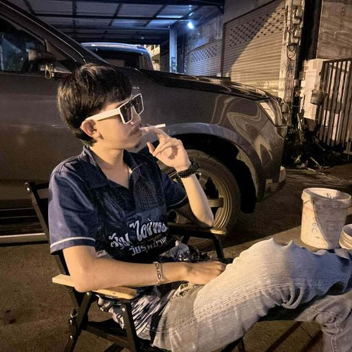 ไม่หล่อก็เหนื่อยหน่อย โรงกลึงพีเคโอชลบุรี by 147เทอร์โบ