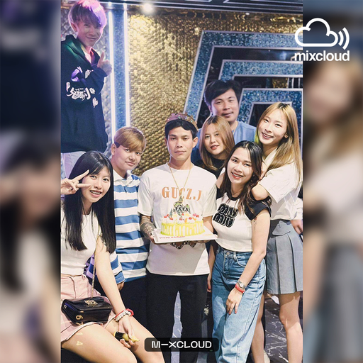 แฮปปี้เบิร์ดเดย์พ่อเลี้ยงน้อย ʙʏ เสี่ยหรรม รถเกี่ยวข้าว