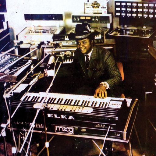 THE GLOBAL GLITCH 82