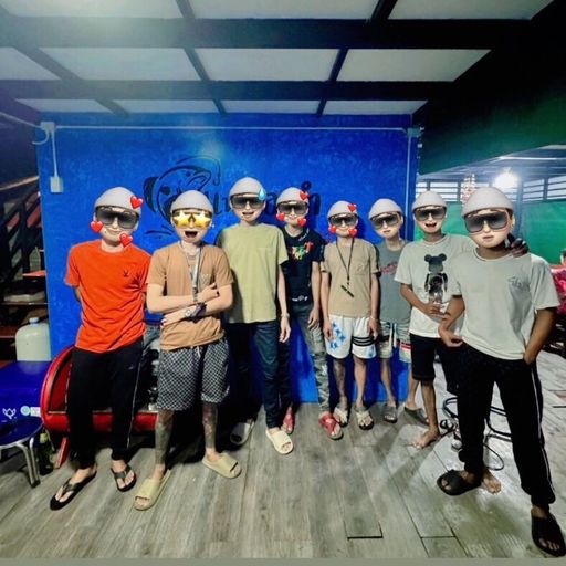 แฮปปี้เบิร์ธเดย์ คุณธนกฤต  รวมกันมันกว่า