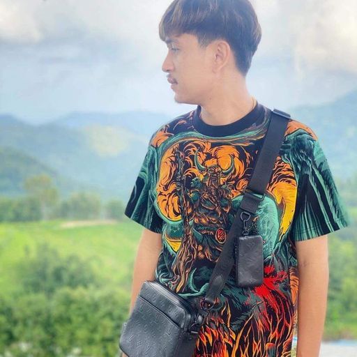 แม่พูดผมยังไม่ใส่ใจ..แล้วจ่าเป็นใครถึงกล้ามาสั่งผม  เหยดโด่ววววว