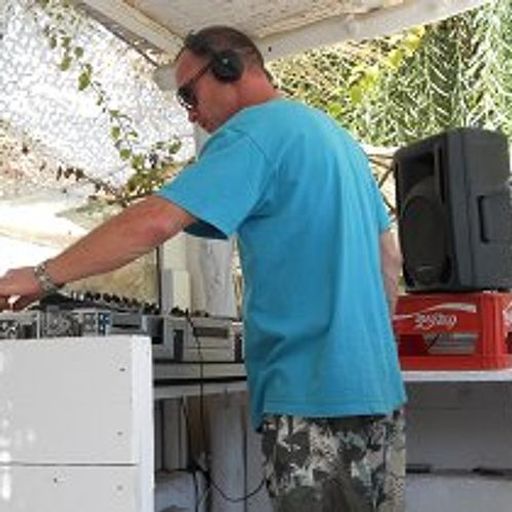 Area 32 080 Hour 1 Dave Johnson Mix.
