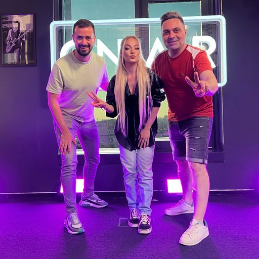 Kiss Kiss in the Mix 12 mai 2022 invitata xCarla Maria