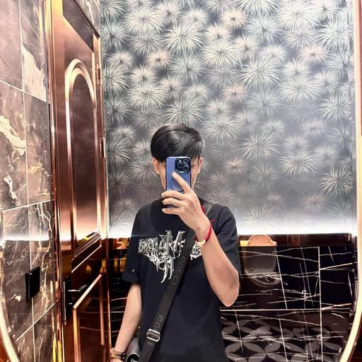 สุดเเบบพี่ต้องเป็นหนี้เท่าไหร่ By เพลย์บอยร้อยรัก