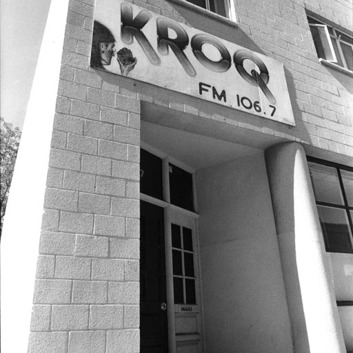 ALWAYS SOMETHING THEIR TO REMIND ME KROQ XM SAT RADIO FT JON INTERFACE