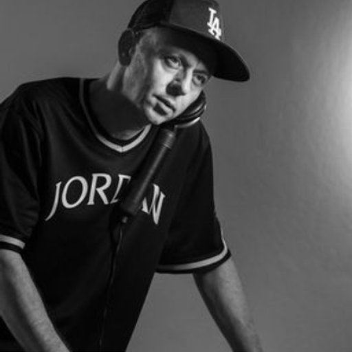 GUEST for Waves Radio by DjEfunk (US House)