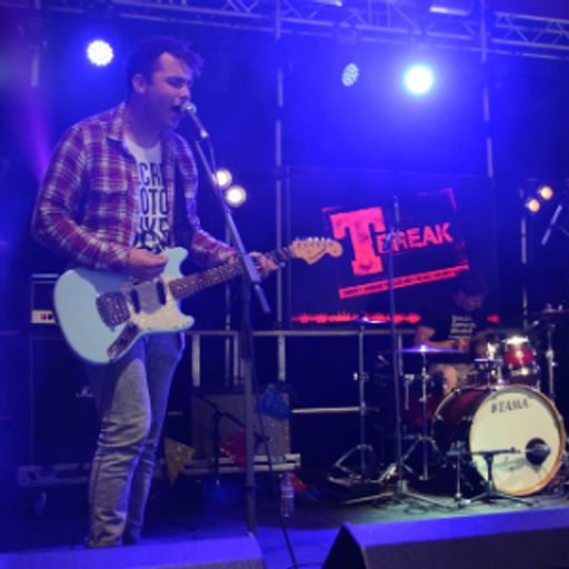 Radio Magnetic at T Break 2013: Poor Things