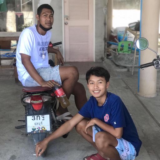 เยาวชนขาว หญ้าสีเขียว เยี่ยวสีม่วงbyส.ท โน่ วัยรุ่นบ้านด่าน3