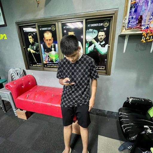 ความสุขของผมมันขมนิดๆ By ปาร์ค พงษ์ปรีดา