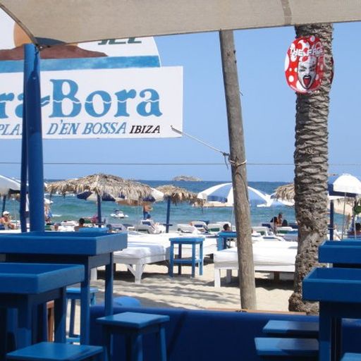 nov 2011 radio show mix(tribute to bora bora ibiza)