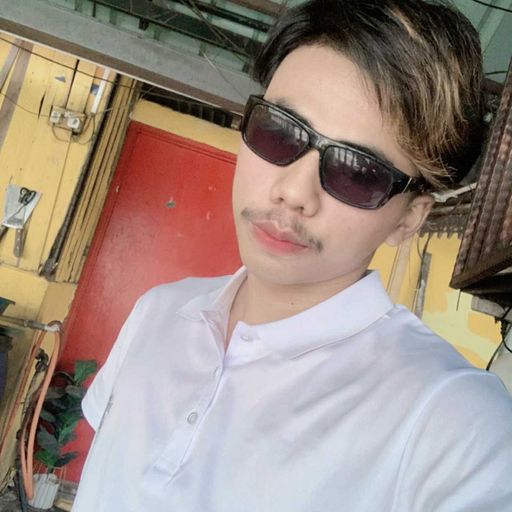 ถึงพี่จะไม่หล่อเหมือนผัวหนู แต่พี่เลียได้เหมือนกัน Byยูฮาย &เด็กตังยงมัส