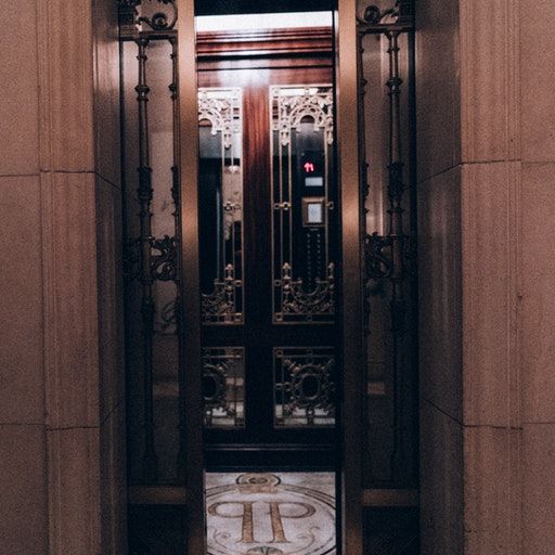 First Floor – M.E.S.H. and DJ Spider