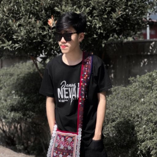 Jai Pee - วัยรุ่นเมืองพง ท่าขี้เหล็ก