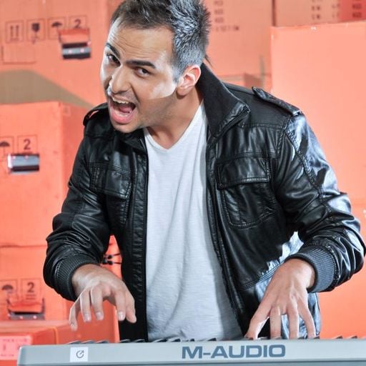 Dj Dark @ Radio 21 - Duminica (15.Ian 2012)