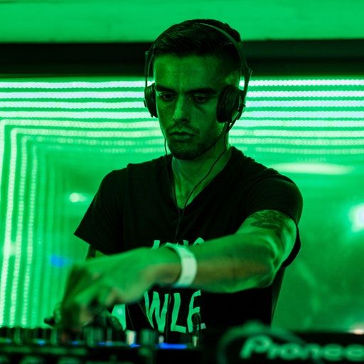 On the Floor – Deano at Cape Town Electronic Music Festival