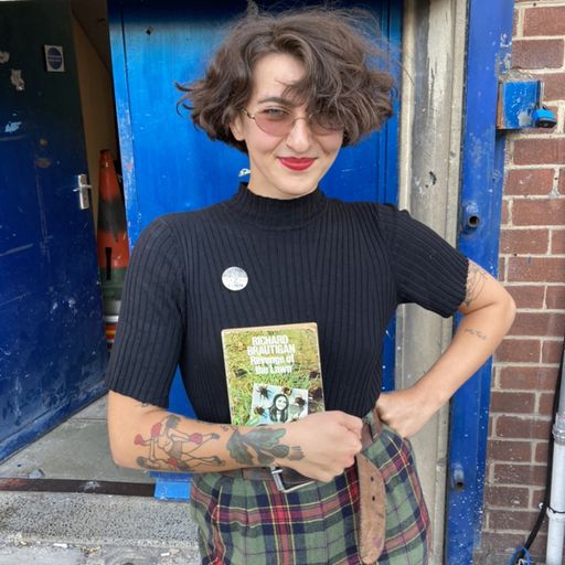 (slow low) Ear Pour w. Jenni Mac - Revenge of the Lawn (Episode 1) - September 2022