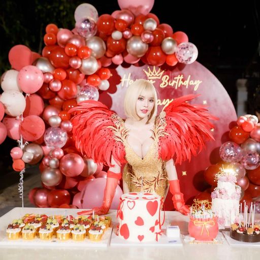 Happy birthday เมญ่า