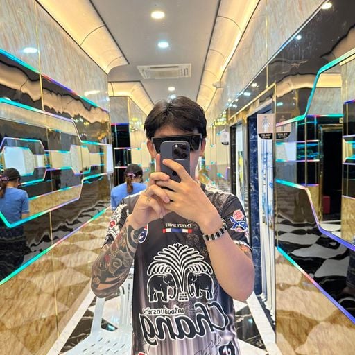 ผัวหลวงห้าร้อยผัวน้อยห้าแสน By ป๋าออนวัยรุ่นสายน้ำโขง