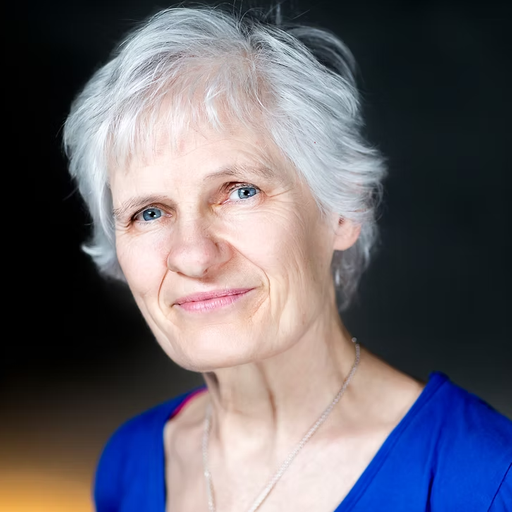 Lykkelig uden grund Annelise Holm